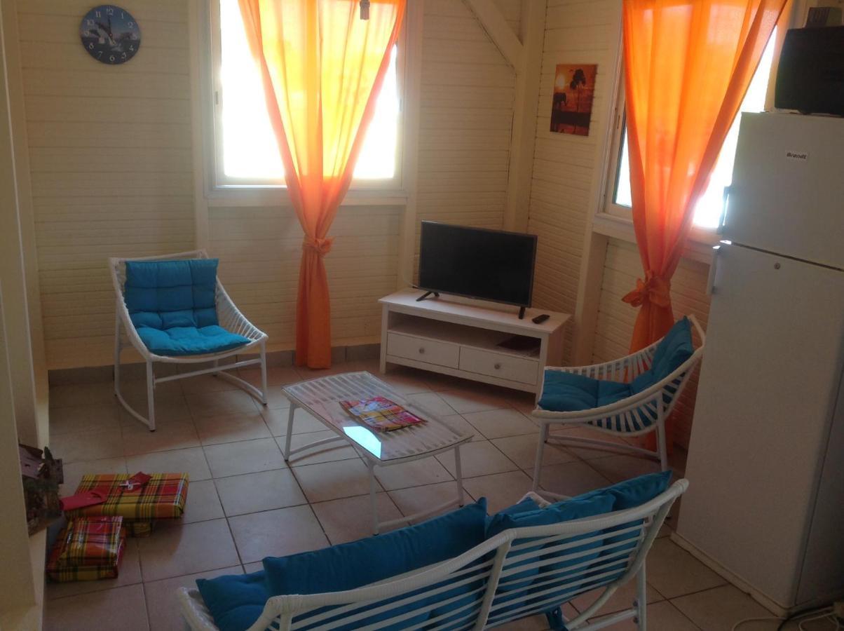 Location De Meubles Villa Morne-a-l'Eau Екстериор снимка